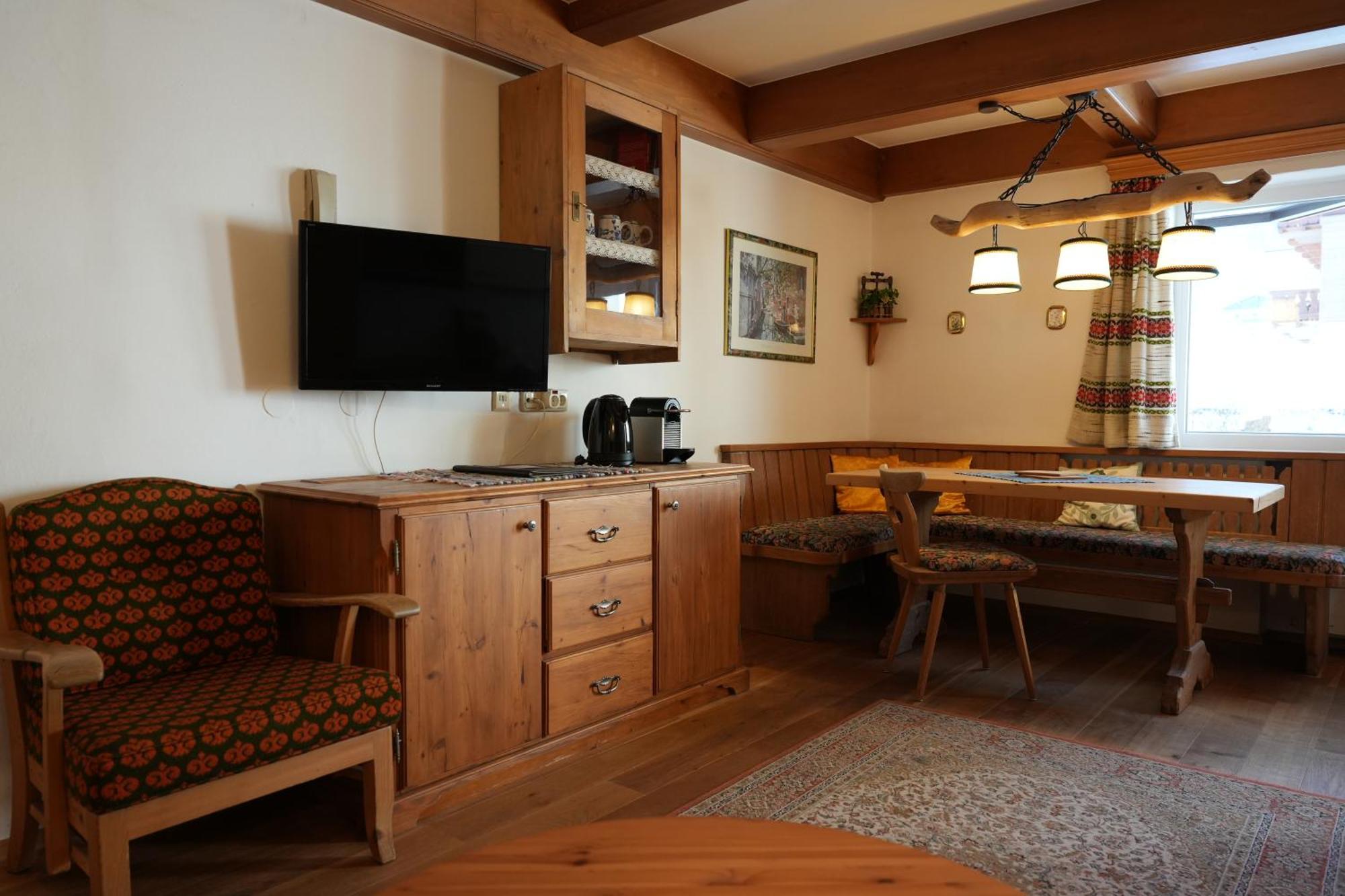 Apartmentpension Hillebrand Kitzbuhel Exterior photo
